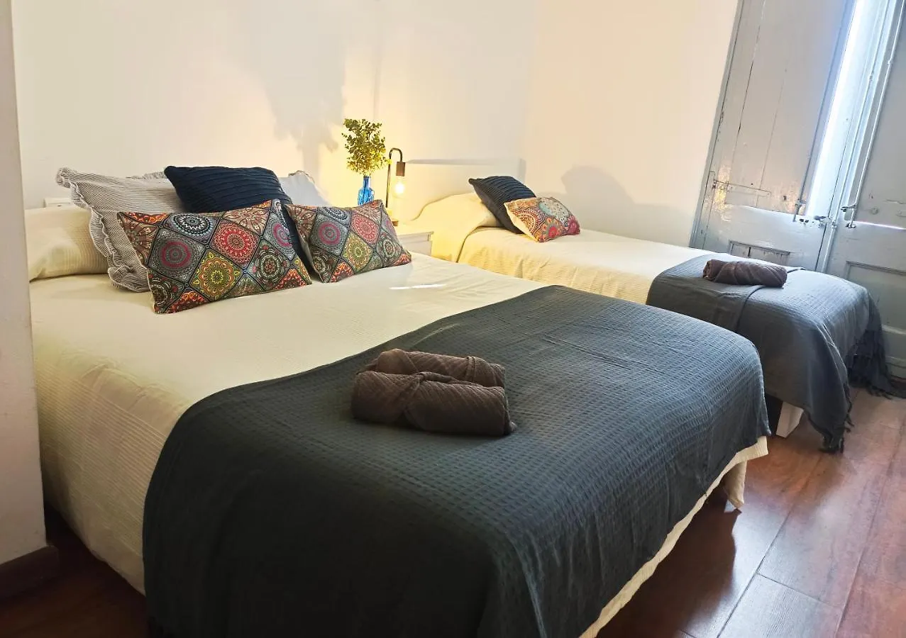 旅馆 By Plaza Real Budget Rooms 巴塞罗那