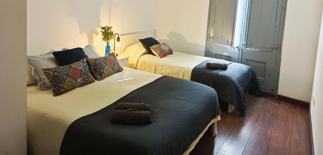 By Plaza Real Budget Rooms 巴塞罗那