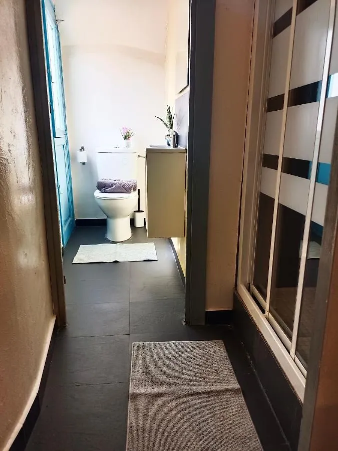 旅馆 By Plaza Real Budget Rooms 巴塞罗那